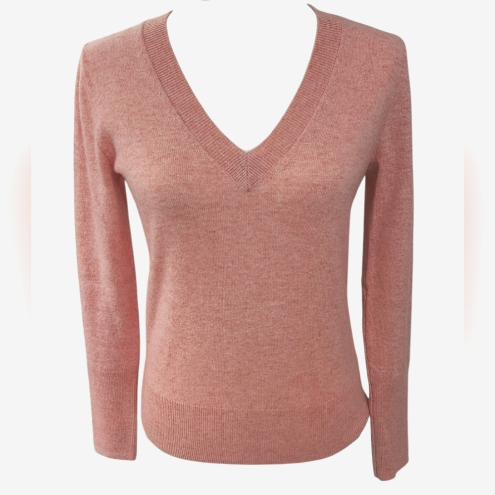 J. Crew Women's V-Neck Sweater in Dusty Rose